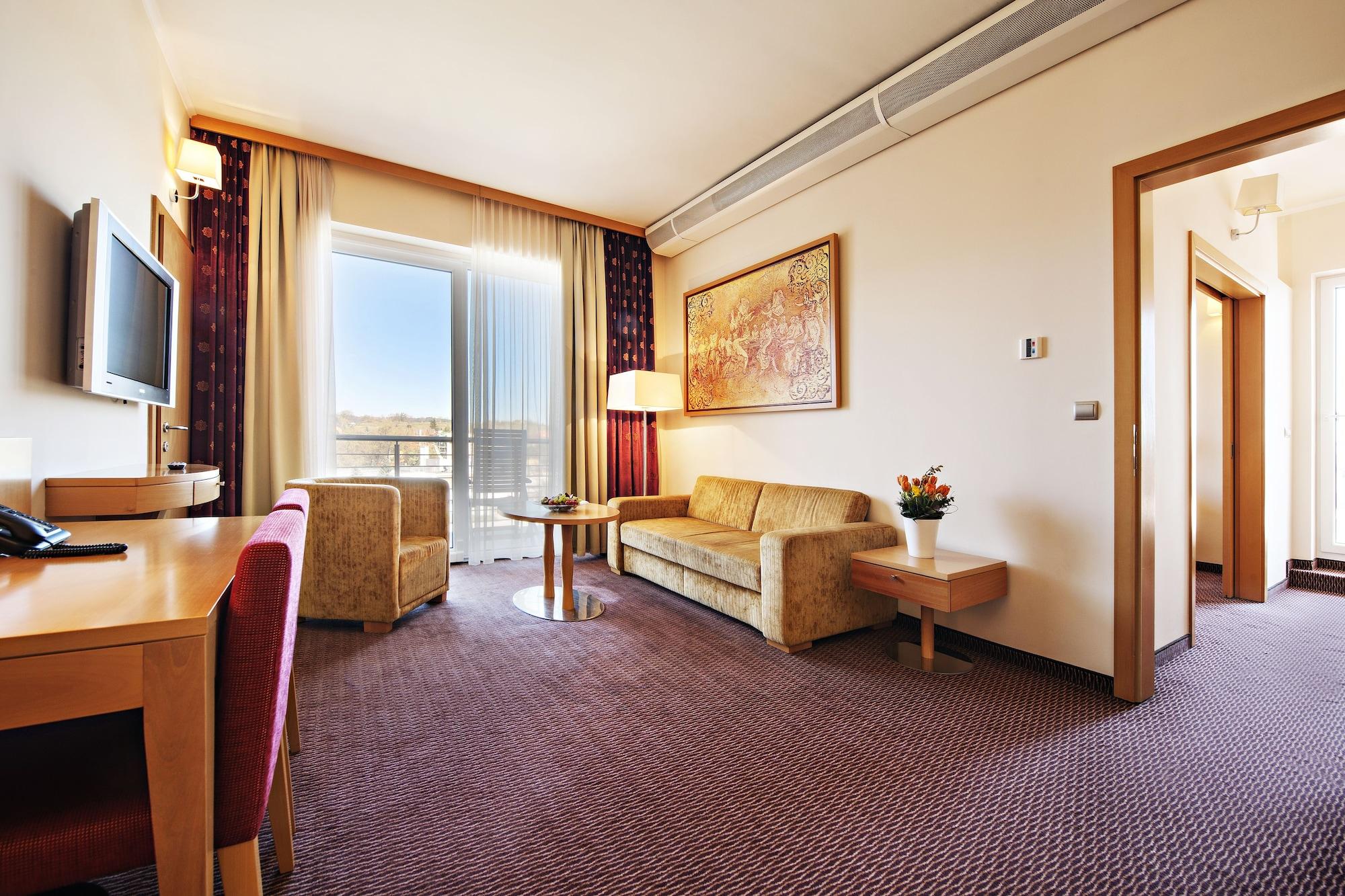 Grand Hotel Primus - Terme Ptuj - Sava Hotels & Resorts מראה חיצוני תמונה