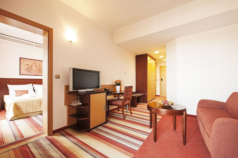Grand Hotel Primus - Terme Ptuj - Sava Hotels & Resorts מראה חיצוני תמונה